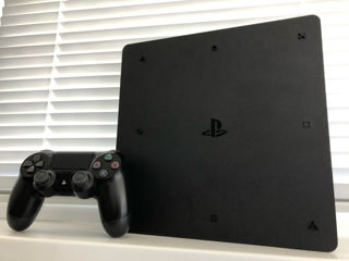 PS4 Slim foto 5