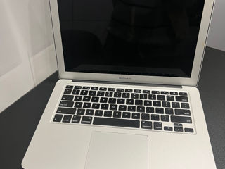 MacBook Air (13-inch, 2017) Processor 1,8 GHz Dual-Core, Memory8GB/ 128 GB foto 5