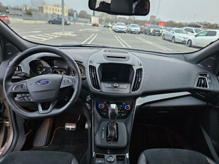 Ford Kuga foto 8