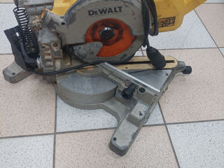 DeWalt DW777 foto 1