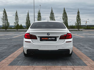 BMW 5 Series foto 6