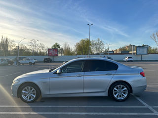 BMW 5 Series foto 3