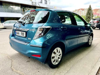 Toyota Yaris foto 4