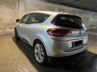 Renault Scenic foto 2