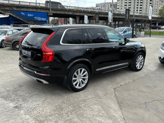 Volvo XC90 foto 6