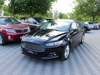 Ford Fusion foto 4