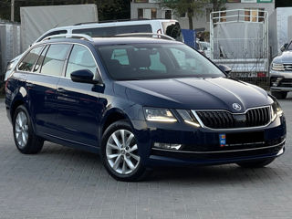 Skoda Octavia foto 4