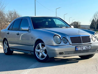 Mercedes E-Class