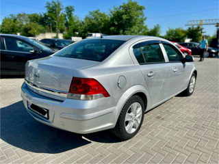 Opel Astra foto 4