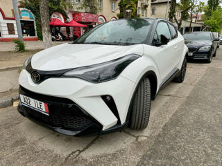 Toyota C-HR foto 3