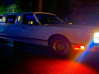 Lincoln Town Car foto 3