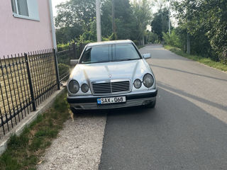 Mercedes E-Class