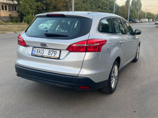 Ford Focus foto 4