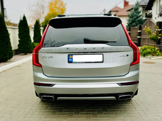 Volvo XC90 foto 4