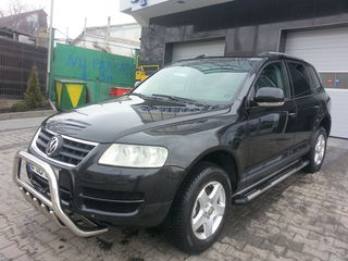 Volkswagen Touareg foto 2