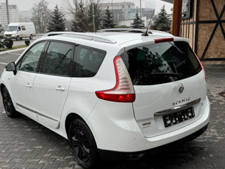 Renault Grand Scenic foto 3