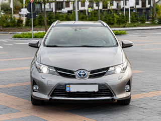 Toyota Auris foto 1