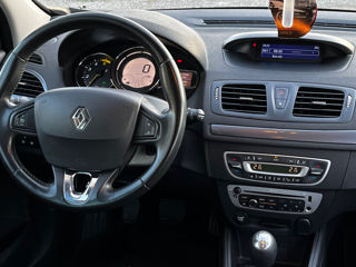 Renault Megane foto 12