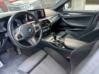 BMW 5 Series foto 7