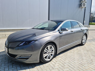 Lincoln MKZ foto 1