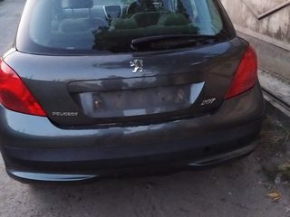 Peugeot 207 .  2009    1.6 hdi. -la piese!  Любые зап.части на этот авто! foto 2