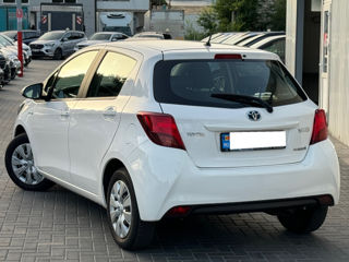 Toyota Yaris foto 5