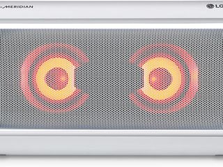 LG PK7W XBOOM Go Water-Resistant Wireless Bluetooth Party Speaker with Up To 22 Hours Playback - Whi