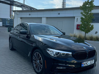 BMW 5 Series foto 1