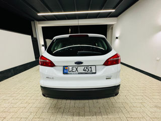 Ford Focus foto 4