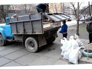 Evacuarea deșeurilor de constructie foto 1