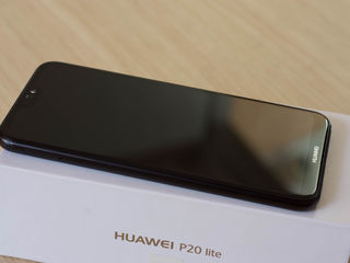 Смартфон Huawei P20 Lite 4GB/64Gb dual sim foto 9