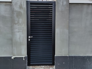 Copertine, porți, garduri, balustrade, gratii, uși metalice și alte confecții din fier forjat. foto 4