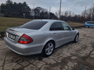 Mercedes E-Class foto 7