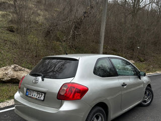 Toyota Auris foto 4