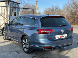 Volkswagen Passat foto 5