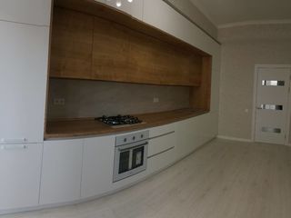 Apartament cu 3 odai, Exfactor, Ciocana foto 3