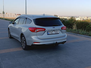 Ford Focus foto 2