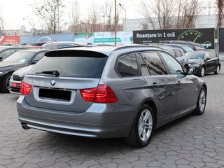 BMW 3 Series foto 3