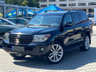 Toyota Land Cruiser foto 1