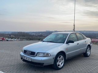 Audi A4 foto 6