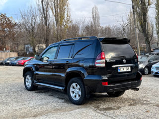 Toyota Land Cruiser Prado foto 4