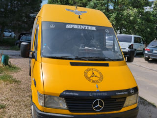 Mercedes Sprinter foto 2