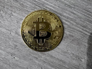 Moneda bitcoin suvenir