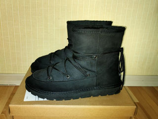 UGG Blackfield 37