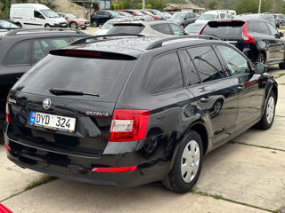 Skoda Octavia foto 4