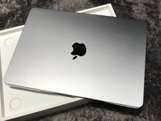 MacBook AIR 13 M3 16/512Gb foto 4