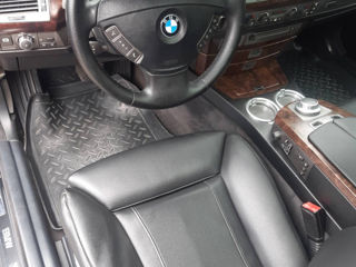 BMW 7 Series foto 6