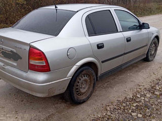 Opel Astra foto 3