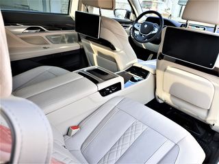 BMW 7 Series foto 5