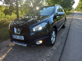 Nissan Qashqai+2